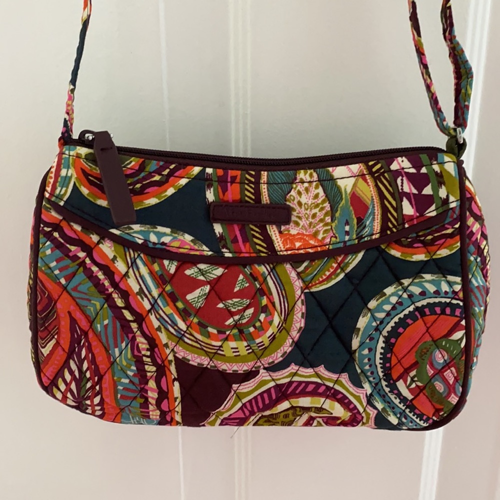 Beautiful Vera Bradley handbag